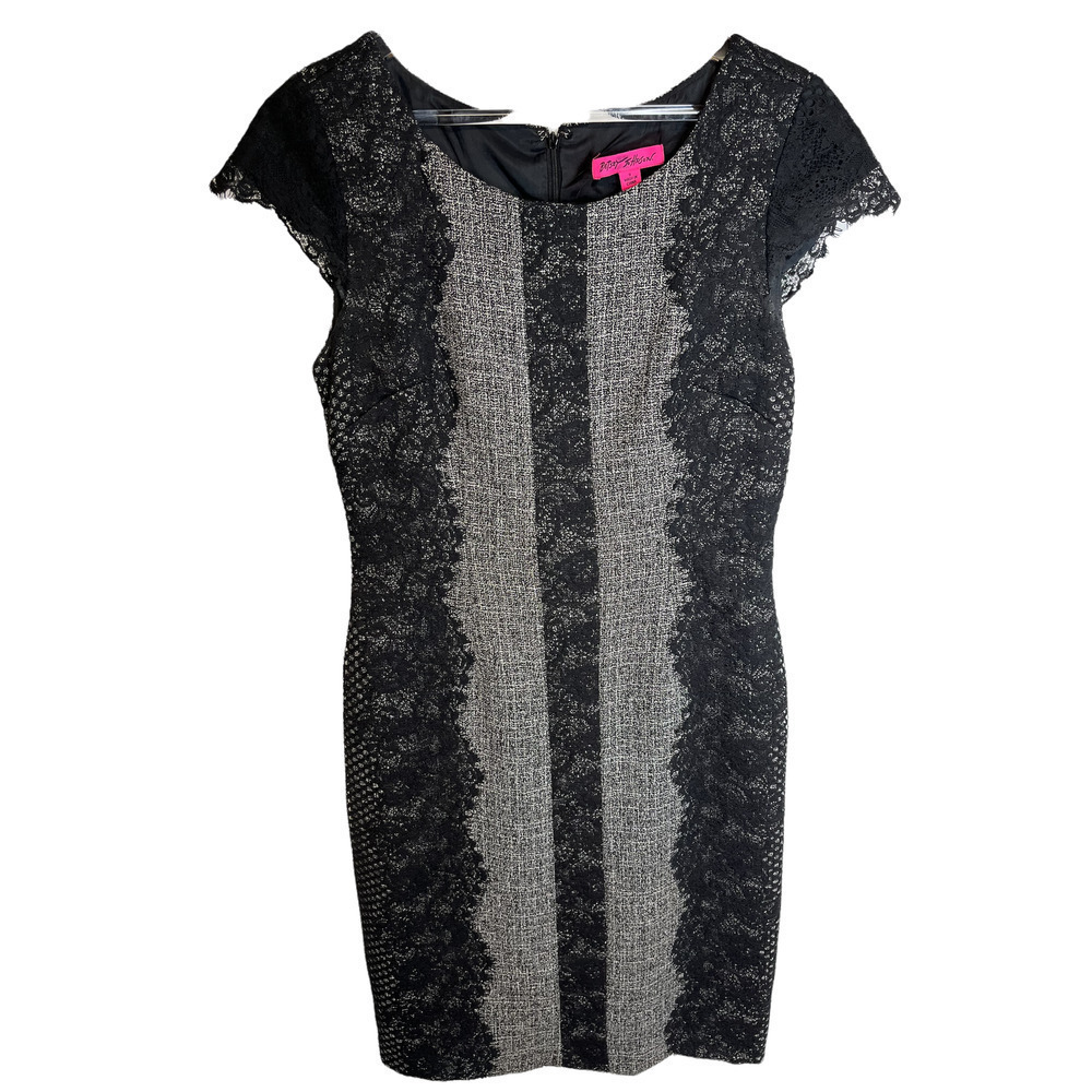 Betsey Johnson Lace Sheath Dress Size 8